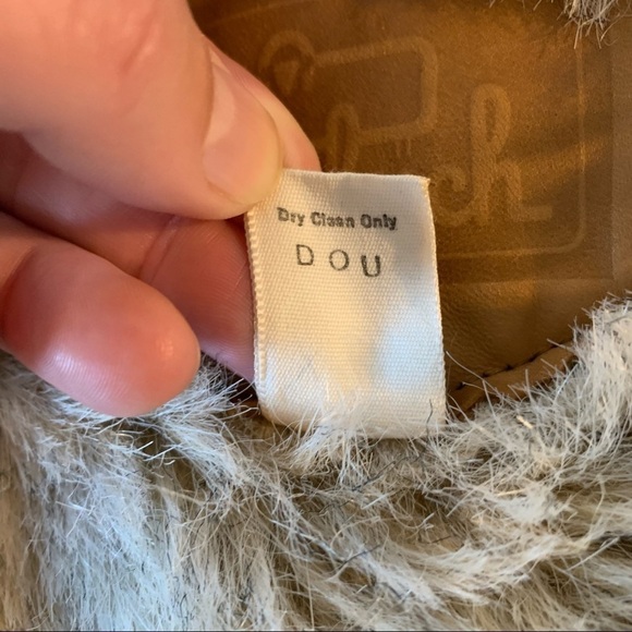 Woolrich Tan Faux Fur Lined Zipper Vest - Picture 8 of 9